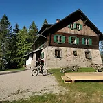 Rogla Lukanja 1 *